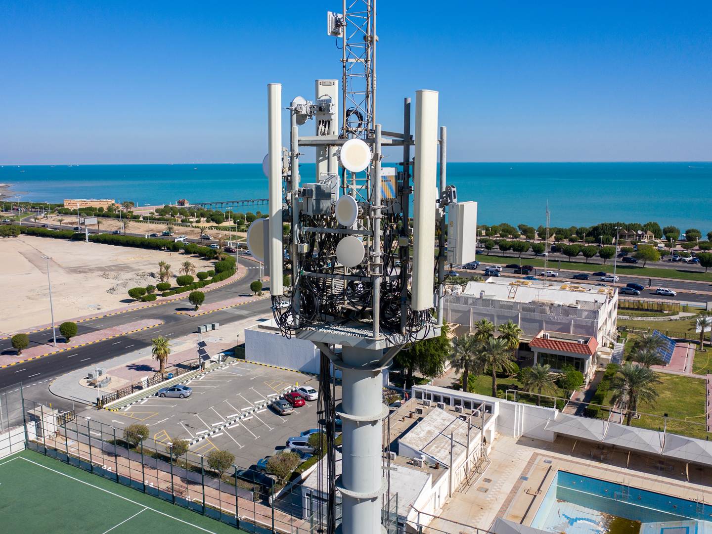 Rooftop telecom tower on commercial building